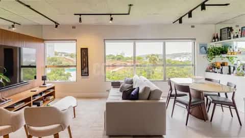 Apartamento · 1 dormitório em Petrópolis — miniatura 2