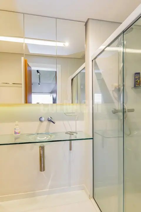 Apartamento · 1 dormitório em Petrópolis — miniatura 5