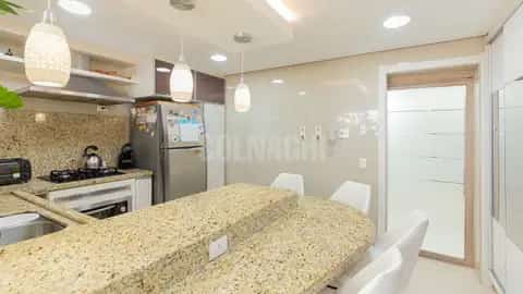 Apartamento · 3 dormitórios em Petrópolis — miniatura 15