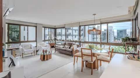 Apartamento · 2 dormitórios no Mont Serrat — miniatura 1