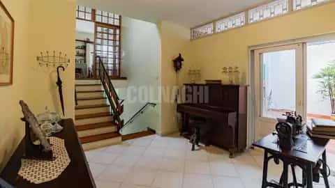 Casa · 4 dormitórios em Petrópolis — miniatura 2