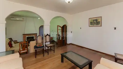 Casa · 6 dormitórios no Chácara das Pedras — miniatura 3