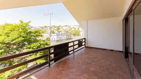 Casa · 6 dormitórios no Chácara das Pedras — miniatura 9