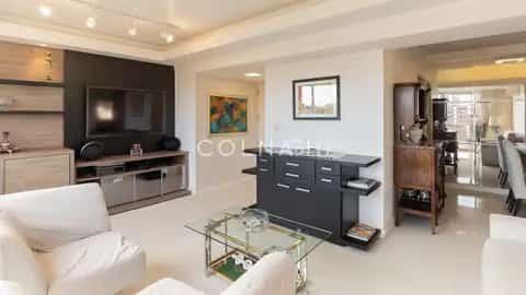 Apartamento · 3 dormitórios em Petrópolis — miniatura 3
