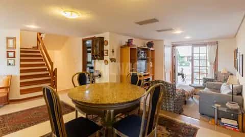 Casa · 4 dormitórios em Petrópolis — miniatura 10
