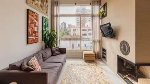 Apartamento · 3 dormitórios em Petrópolis — miniatura 1