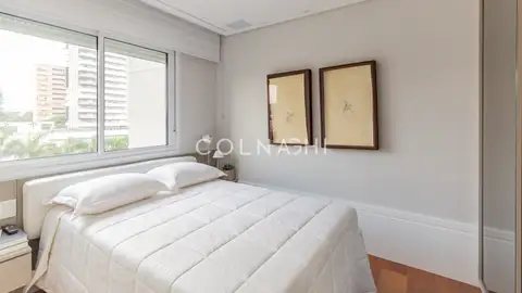 Apartamento · 2 dormitórios em Petrópolis — miniatura 3