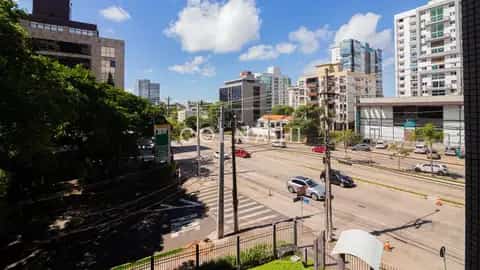 Apartamento · 3 dormitórios em Petrópolis — miniatura 15