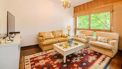 Apartamento · 3 dormitórios em Petrópolis — miniatura 5