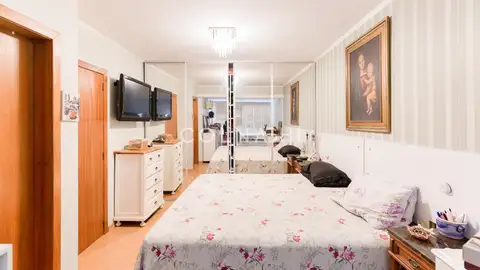 Apartamento · 3 dormitórios no Mont Serrat — miniatura 9