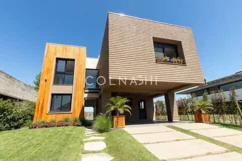Casa em Condomínio · 4 dormitórios no Sans Souci — miniatura 4