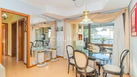 Apartamento · 3 dormitórios em Petrópolis — miniatura 13