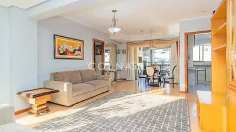 Apartamento · 3 dormitórios em Petrópolis — miniatura 14