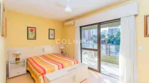Apartamento · 3 dormitórios em Petrópolis — miniatura 15