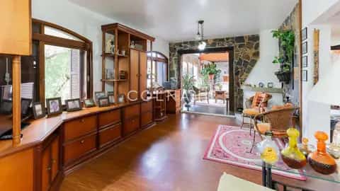 Casa · 4 dormitórios no Passo da Areia — miniatura 10