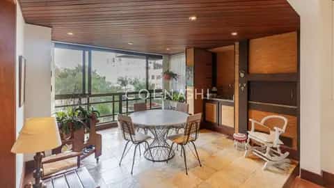Apartamento · 3 dormitórios no Mont Serrat — miniatura 16
