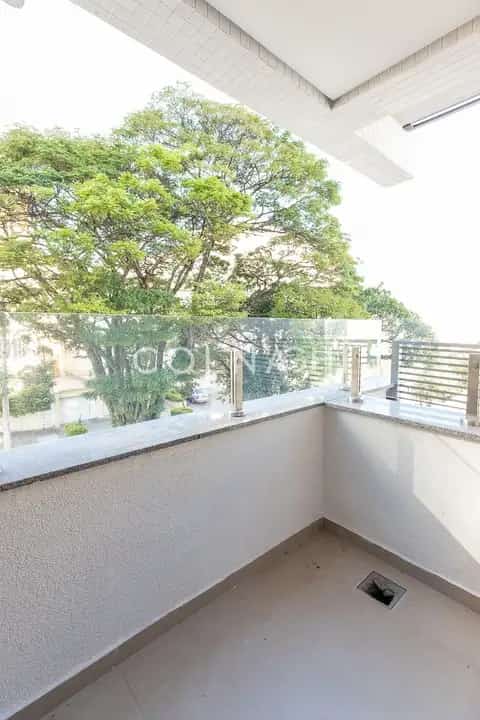 Apartamento · 3 dormitórios em Petrópolis — miniatura 9