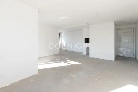 Apartamento · 2 dormitórios em Petrópolis — miniatura 3