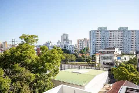 Apartamento · 2 dormitórios em Petrópolis — miniatura 9
