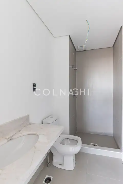 Apartamento · 3 dormitórios no Passo da Areia — miniatura 3