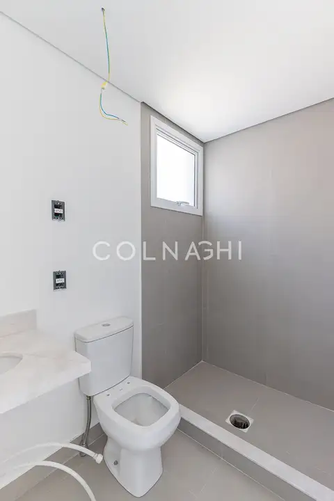 Apartamento · 3 dormitórios no Passo da Areia — miniatura 8