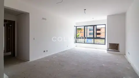 Apartamento · 3 dormitórios no Três Figueiras — miniatura 2