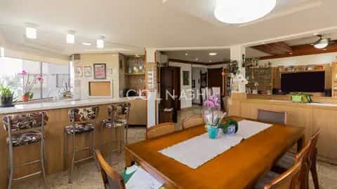 Apartamento · 3 dormitórios em Petrópolis — miniatura 5