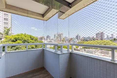 Apartamento · 2 dormitórios em Petrópolis — miniatura 12