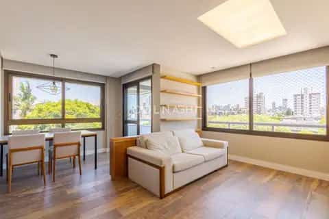 Apartamento · 2 dormitórios em Petrópolis — miniatura 3