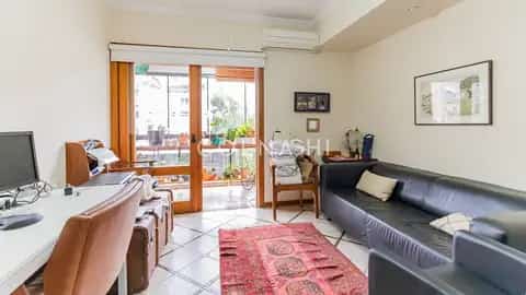 Apartamento · 3 dormitórios no Moinhos de Vento — miniatura 1