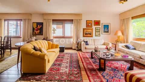 Apartamento · 4 dormitórios no Moinhos de Vento — miniatura 1