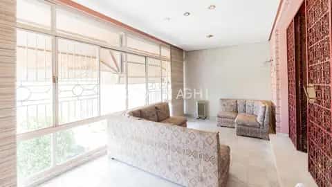 Casa · 3 dormitórios em Petrópolis — miniatura 1