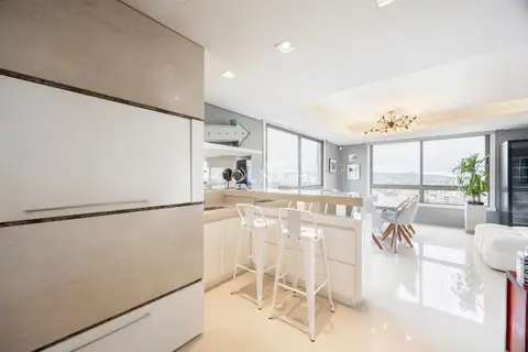 Apartamento · 4 dormitórios no Três Figueiras — miniatura 8
