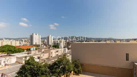 Apartamento Duplex · 2 dormitórios em Petrópolis — miniatura 4