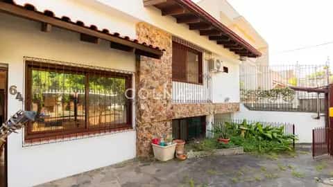 Casa · 4 dormitórios no Chácara das Pedras — miniatura 11
