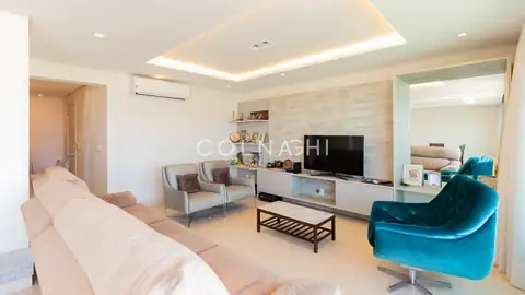 Apartamento · 3 dormitórios em Petrópolis — miniatura 4