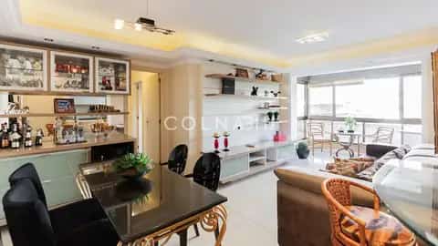 Apartamento · 2 dormitórios no Três Figueiras — miniatura 2