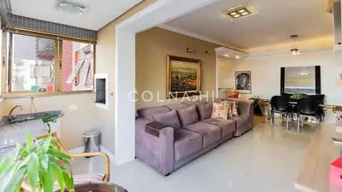 Apartamento · 2 dormitórios no Três Figueiras — miniatura 3