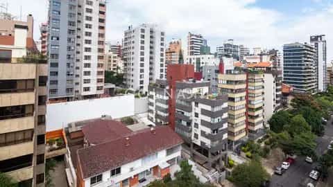 Apartamento · 3 dormitórios em Petrópolis — miniatura 5