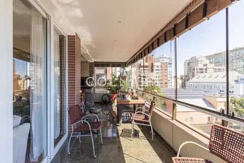 Apartamento · 3 dormitórios no Moinhos de Vento — miniatura 15