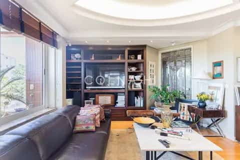 Apartamento · 3 dormitórios no Moinhos de Vento — miniatura 9