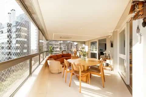 Apartamento · 3 dormitórios em Petrópolis — miniatura 5
