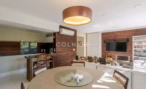 Apartamento · 4 dormitórios no Rio Branco — miniatura 11