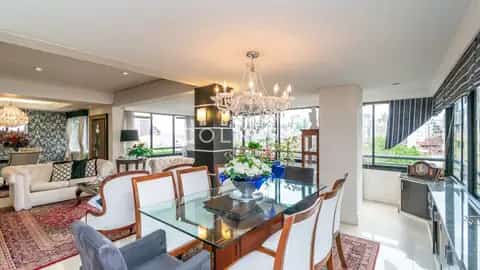 Apartamento · 3 dormitórios em Petrópolis — miniatura 9