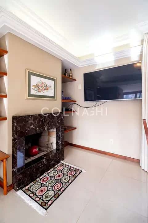 Apartamento · 3 dormitórios em Petrópolis — miniatura 9