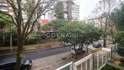 Apartamento · 3 dormitórios em Petrópolis — miniatura 2