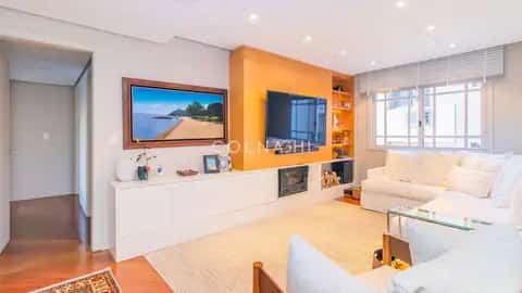 Apartamento · 3 dormitórios em Petrópolis — miniatura 3