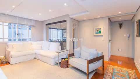 Apartamento · 3 dormitórios em Petrópolis — miniatura 4