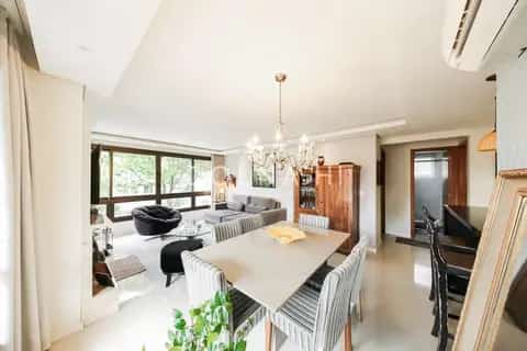 Apartamento · 2 dormitórios em Petrópolis — miniatura 13