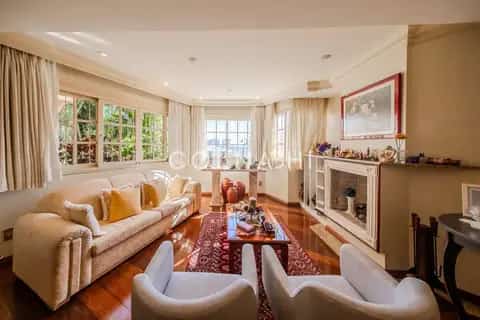 Casa · 4 dormitórios no Três Figueiras — miniatura 2